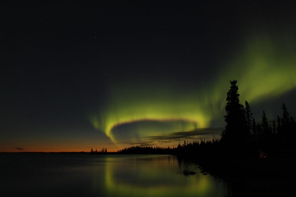 Unveiling Nature’s Spectacular Light Show: Experience the Magic Unveiling Nature's Spectacular Light Show